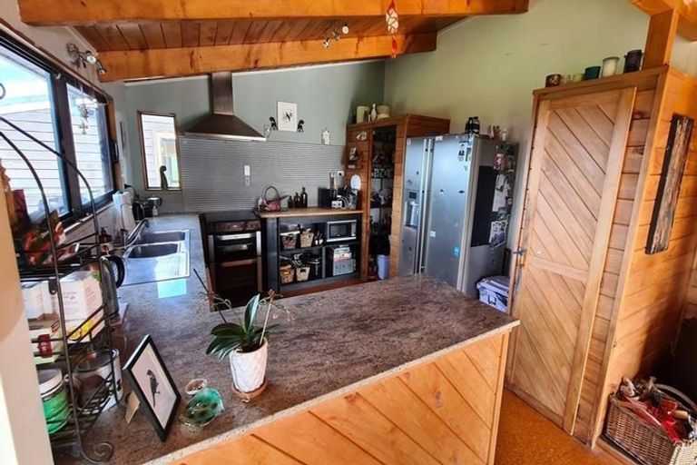 Photo of property in 323 Brooks Road, Waipu, 0582