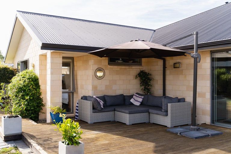 Photo of property in 8 Silver Springs Boulevard, Mosgiel, 9024