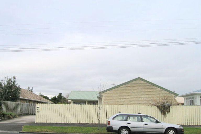 Photo of property in 75a Storey Avenue, Forest Lake, Hamilton, 3200