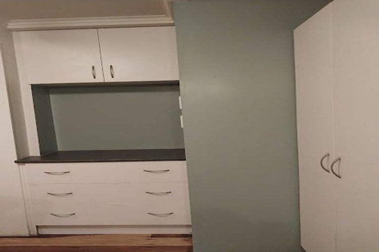 Photo of property in 113 Orangi Kaupapa Road, Northland, Wellington, 6012