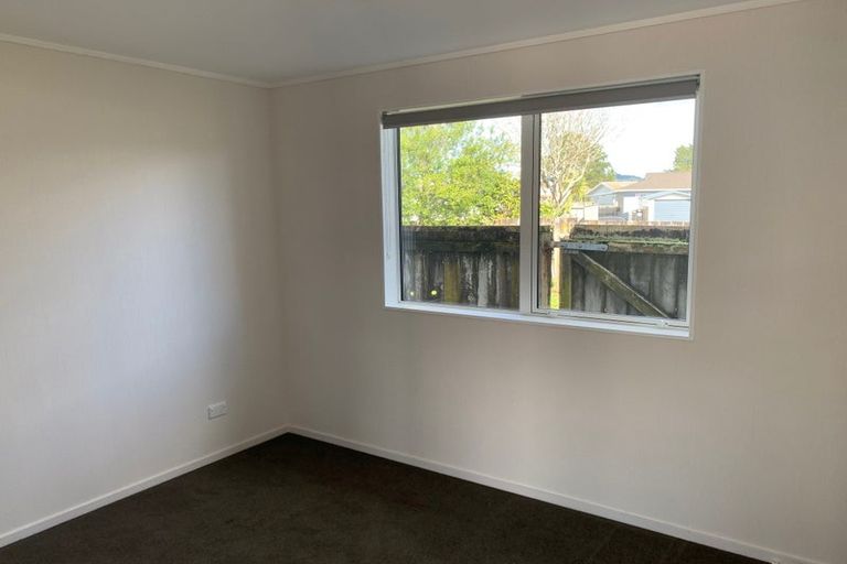 Photo of property in 151 Bruce Mclaren Road, Henderson, Auckland, 0612