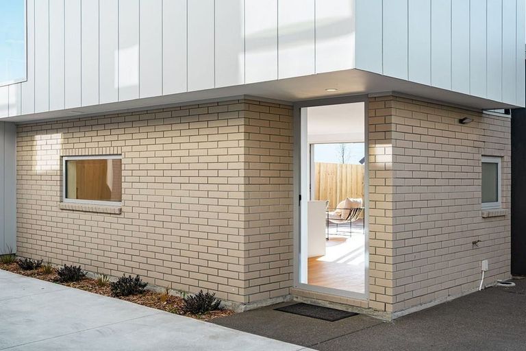 Photo of property in 3/243 Lyttelton Street, Spreydon, Christchurch, 8024