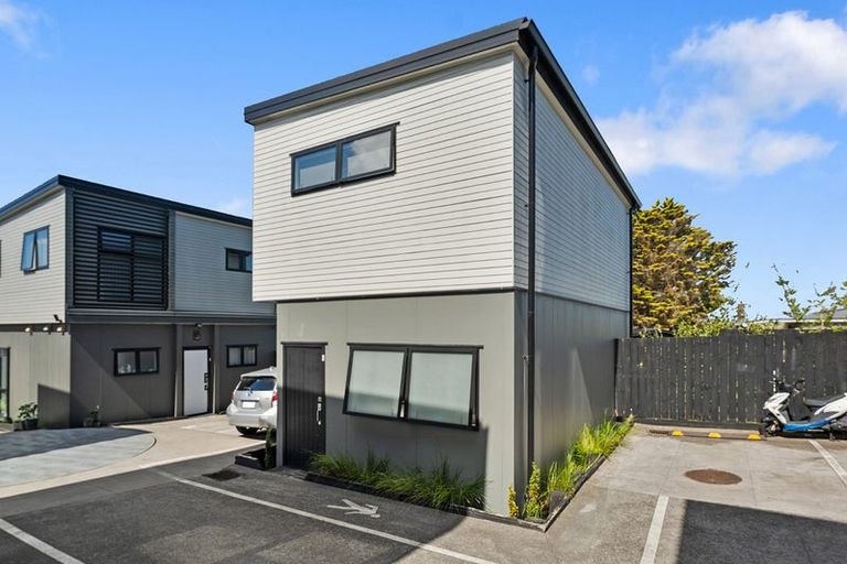 Photo of property in 6/24 Andrew Road, Howick, Auckland, 2010