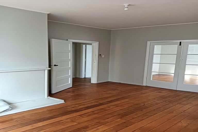 Photo of property in 4 Bertram Grove, Naenae, Lower Hutt, 5011