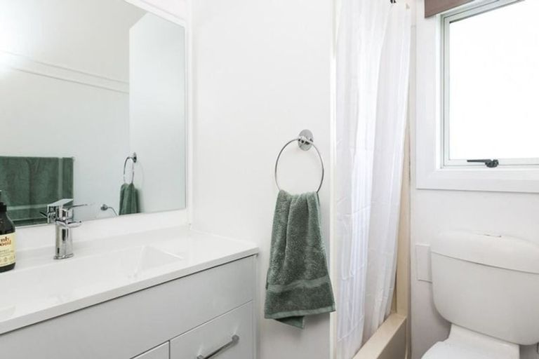 Photo of property in 1 Queens Drive, Saint Kilda, Dunedin, 9012