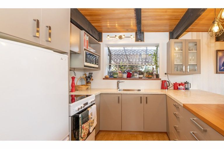 Photo of property in 410b Marine Parade, South New Brighton, Christchurch, 8062