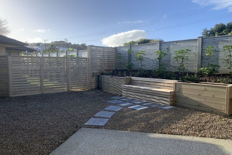 Photo of property in 1 Muncaster Road, Snells Beach, 0920