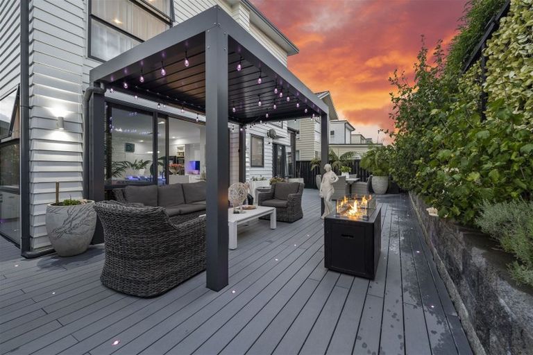 Photo of property in 94 Bomb Point Drive, Hobsonville, Auckland, 0616