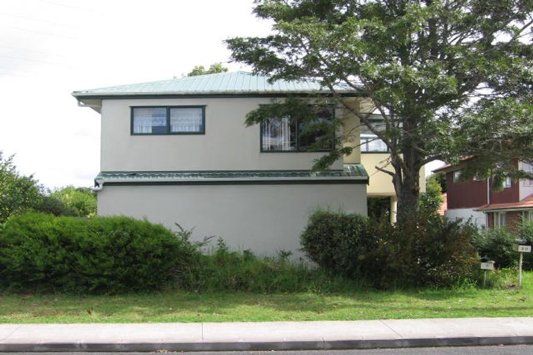 Photo of property in 30 Vera Road, Te Atatu South, Auckland, 0610