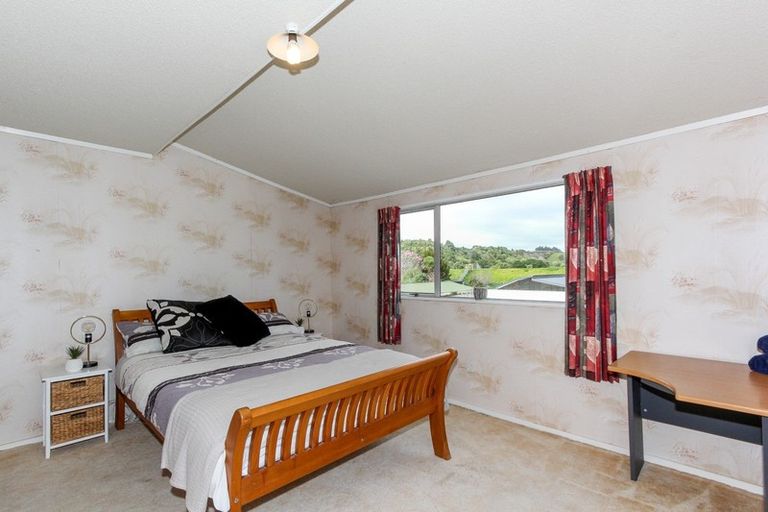 Photo of property in 7 Parris Street, Waitara, 4320