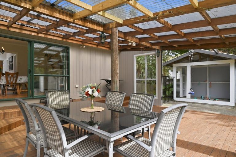 Photo of property in 11 John Road, Fairy Springs, Rotorua, 3015