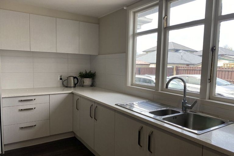 Photo of property in 1/16 Peer Street, Upper Riccarton, Christchurch, 8041