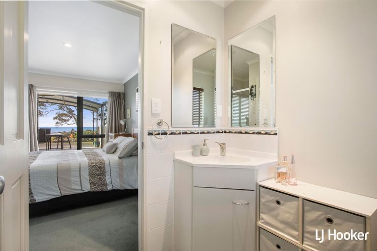 Photo of property in 155 Koutunui Road, Athenree, Katikati, 3177