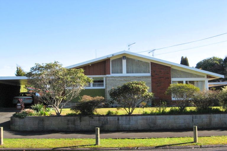 Photo of property in 10 Beverley Crescent, Hillcrest, Hamilton, 3216