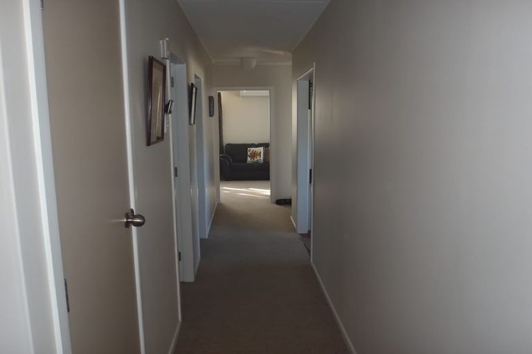 Photo of property in 69 Rangituhi Crescent, Takapuwahia, Porirua, 5022