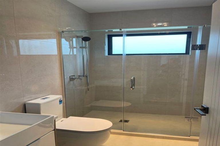 Photo of property in 13 Waimarie Drive, Karaka, 2578