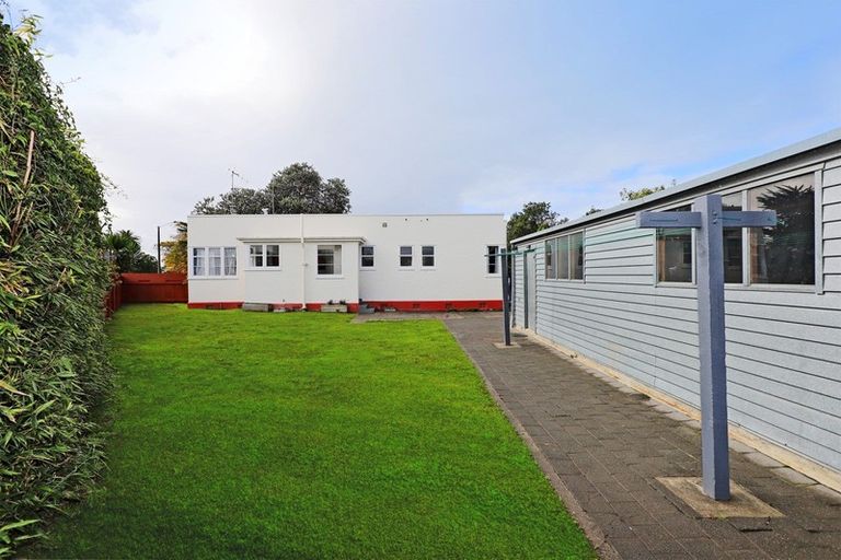 Photo of property in 1 Bedford Road, Marewa, Napier, 4110