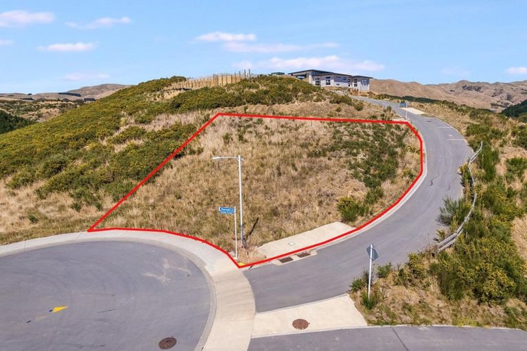 Photo of property in 1 Stunsail Lane, Whitby, Porirua, 5024