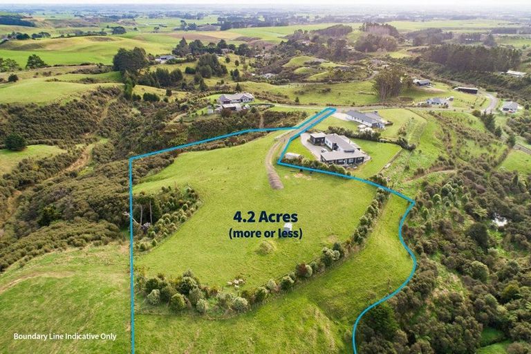 Photo of property in 98 Lacebark Drive, Linton, Palmerston North, 4472