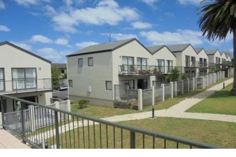 Photo of property in Norfolk Pines, 30/437b Albany Highway, Albany, Auckland, 0632
