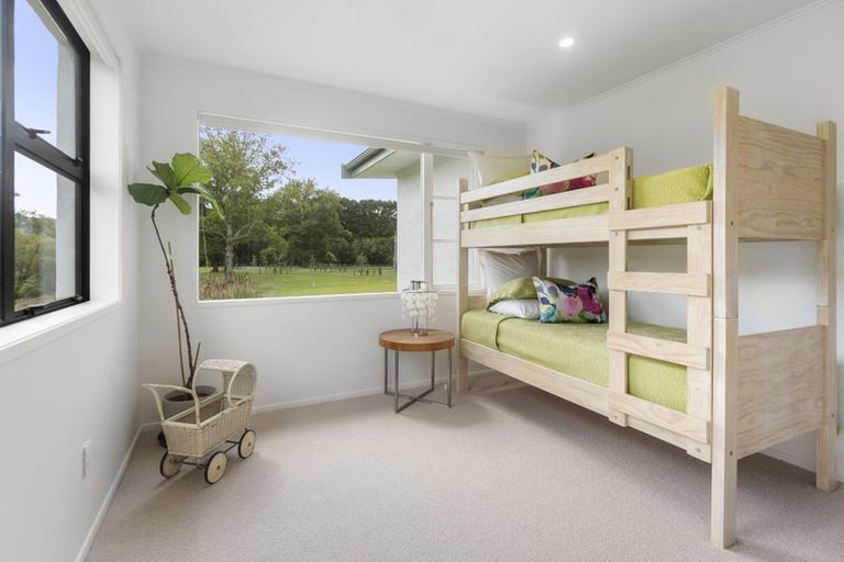 Photo of property in 2 Ward Road, Matakana, Warkworth, 0985