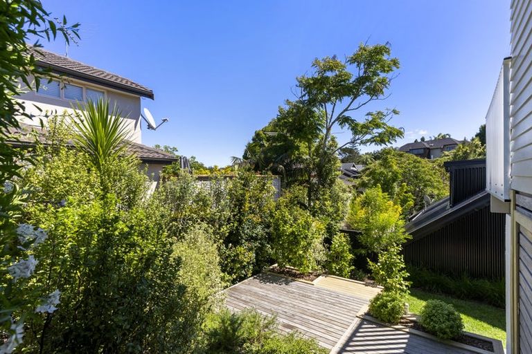 Photo of property in 48b Heathcote Road, Castor Bay, Auckland, 0620