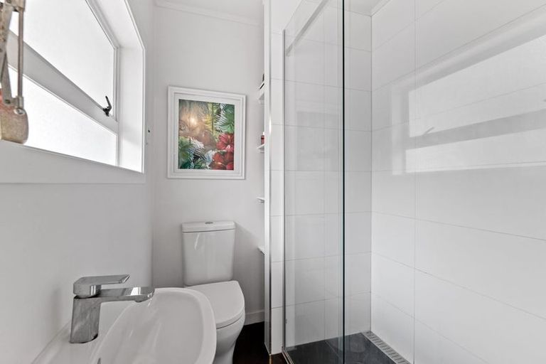 Photo of property in 18 David Street, Westown, New Plymouth, 4310