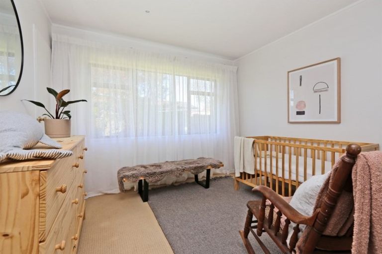 Photo of property in 63 James Cook Street, Havelock North, 4130