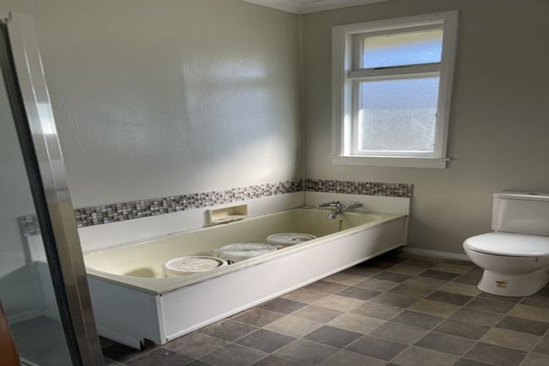 Photo of property in 164a Ferguson Street, West End, Palmerston North, 4412