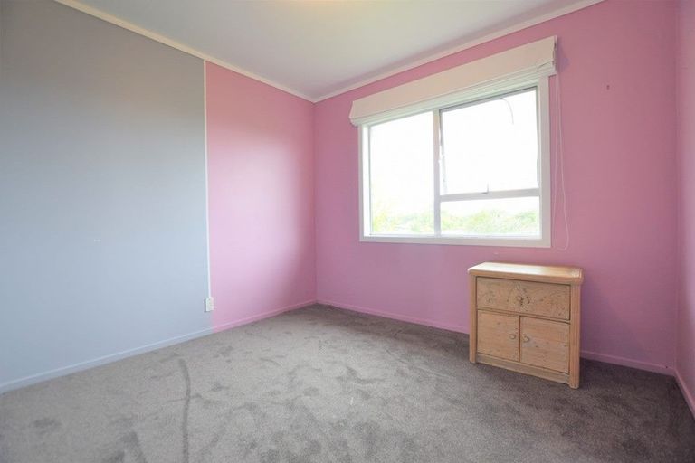 Photo of property in 11a Brunner Road, Glen Eden, Auckland, 0602