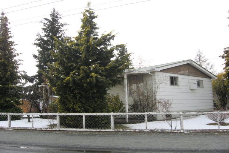 Photo of property in 13 Hallewell Road, Twizel, 7901