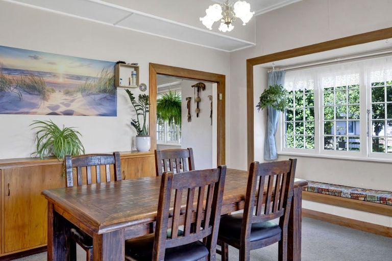 Photo of property in 38 King Edward Street, Eltham, 4322