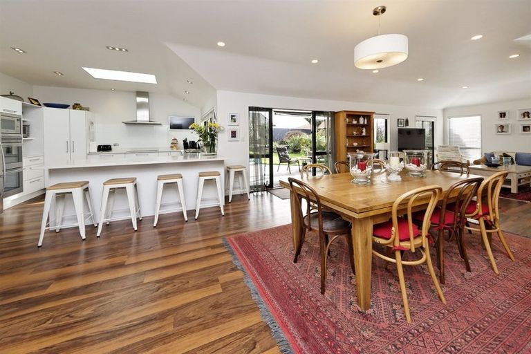 Photo of property in 27 Maurice Borich Place, Henderson, Auckland, 0610