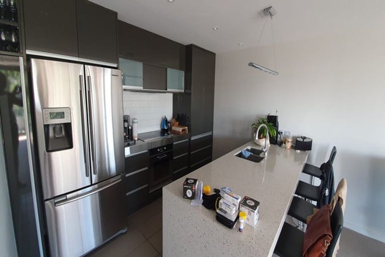 Photo of property in Mariner, 1/140b Oriental Parade, Oriental Bay, Wellington, 6011