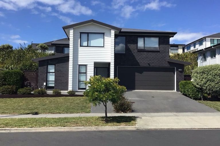 Photo of property in 11 Gumdigger Rise, Silverdale, 0932