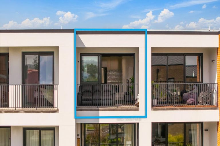 Photo of property in 213/81 Mapou Road, Hobsonville, Auckland, 0616