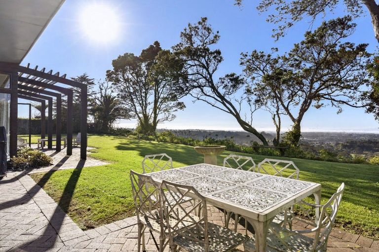 Photo of property in 11 Puketaha Road, Swanson, Auckland, 0816