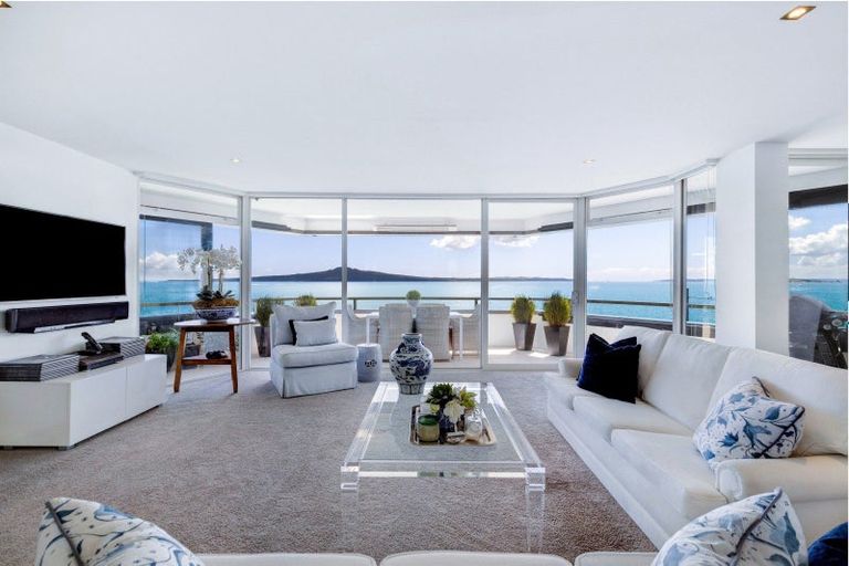 Photo of property in 4/165 Tamaki Drive, Kohimarama, Auckland, 1071