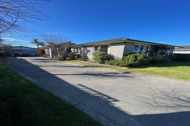Photo of property in 45 Kuaka Crescent, Bromley, Christchurch, 8062