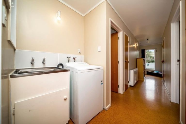 Photo of property in 75 Patu-kukupa Street, Manaia, 4612