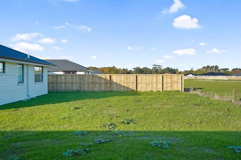 Photo of property in 13 Salkeld Place, Woodend, 7610