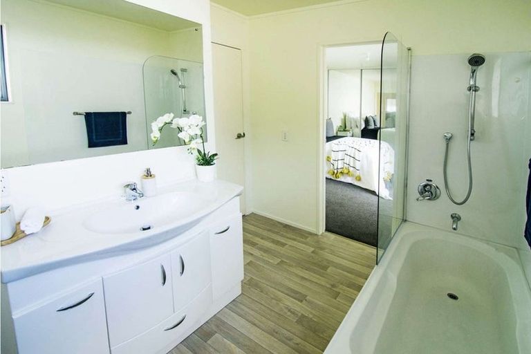 Photo of property in 85a Oxford Street, Lansdowne, Masterton, 5810