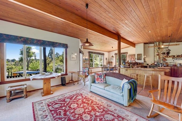 Photo of property in 30 Rangihaeata Road, Rangihaeata, Takaka, 7182