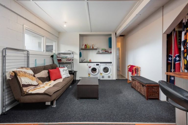 Photo of property in 121 Bellevue Road, Brookfield, Tauranga, 3110