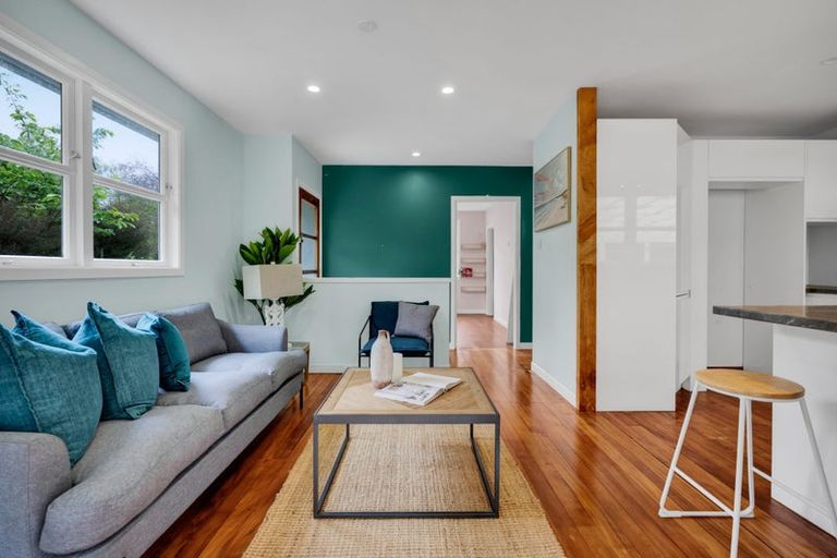 Photo of property in 7 Upjohn Street, Brooklands, New Plymouth, 4310