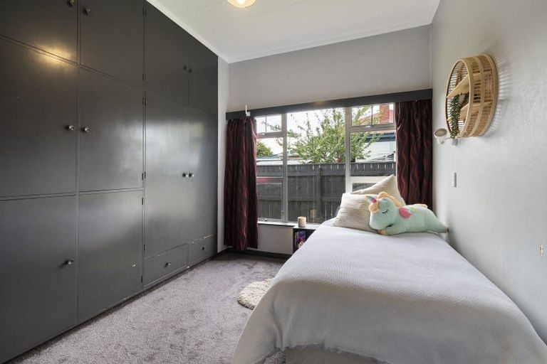 Photo of property in 7 Millar Street, Terrace End, Palmerston North, 4410