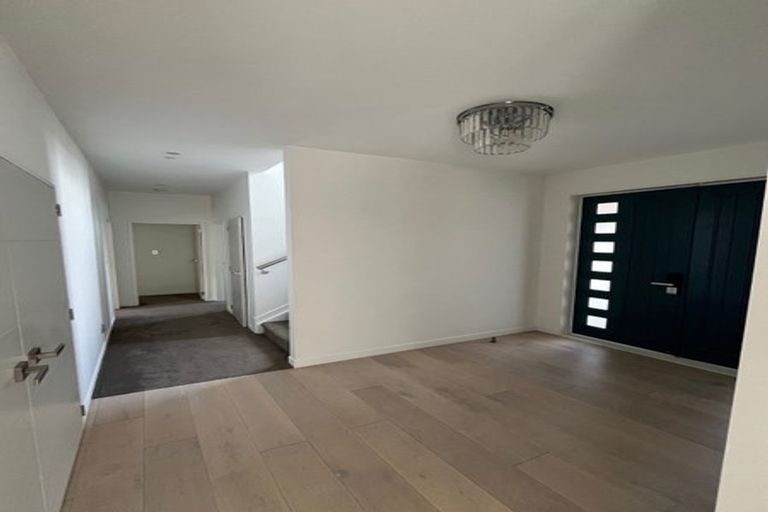 Photo of property in 12 Marae Road, Greenhithe, Auckland, 0632