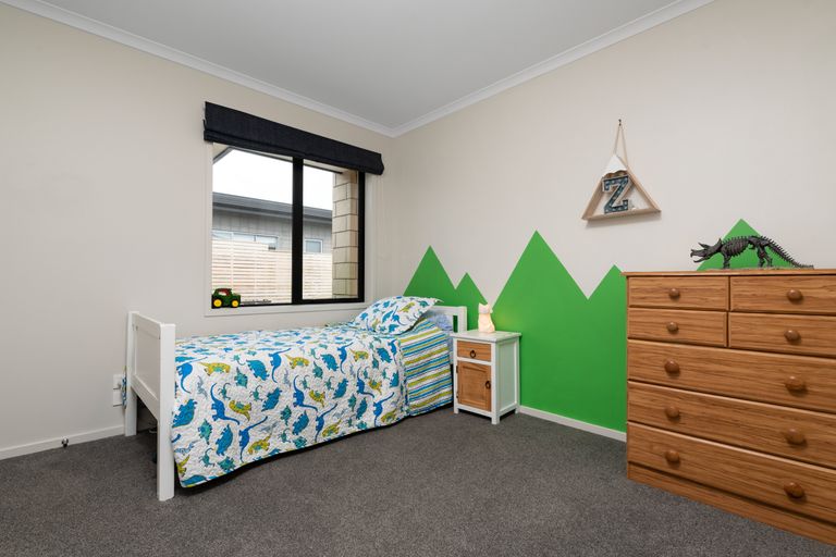 Photo of property in 11 Bernies Way, Ohauiti, Tauranga, 3112