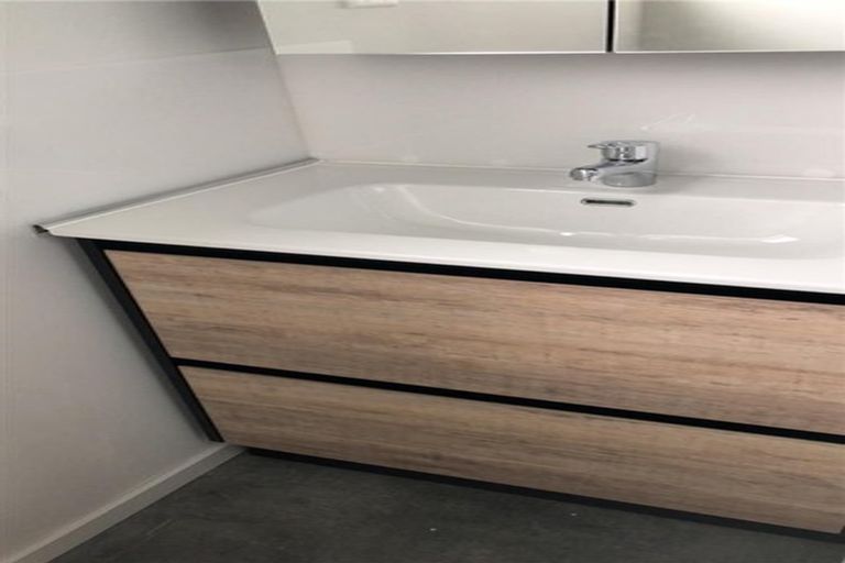 Photo of property in 3/101 Nelson Street, Howick, Auckland, 2014