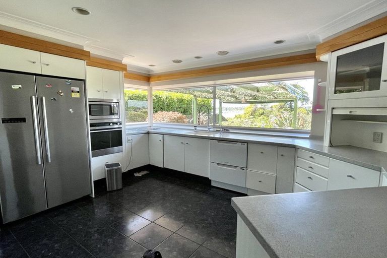 Photo of property in 13 Dayspring Way, Pakuranga, Auckland, 2010
